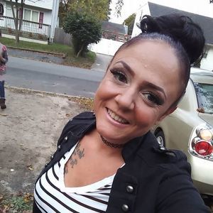 Meet your Posher, Charlene